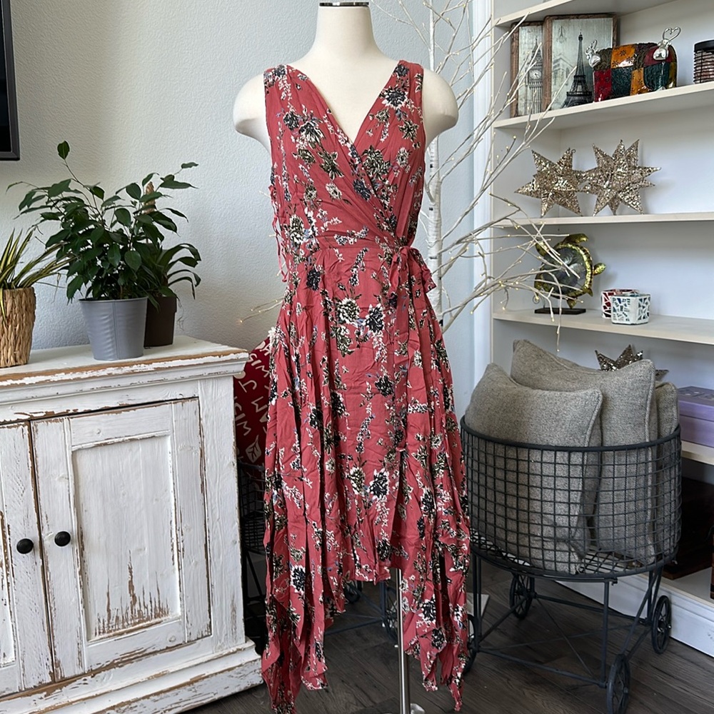 Floral handkerchief hem midi dress NWT